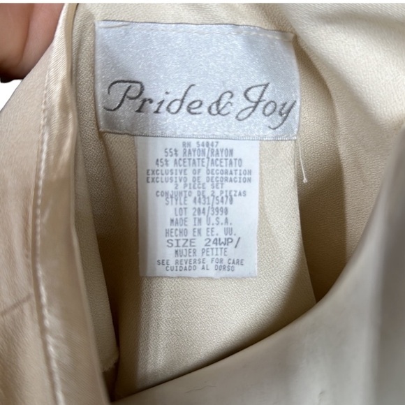 Elegant Cream & Silver Trim Fleur-de-Lis Jacket Sz 24WP Pride & Joy Wedding NWT - Picture 5 of 11